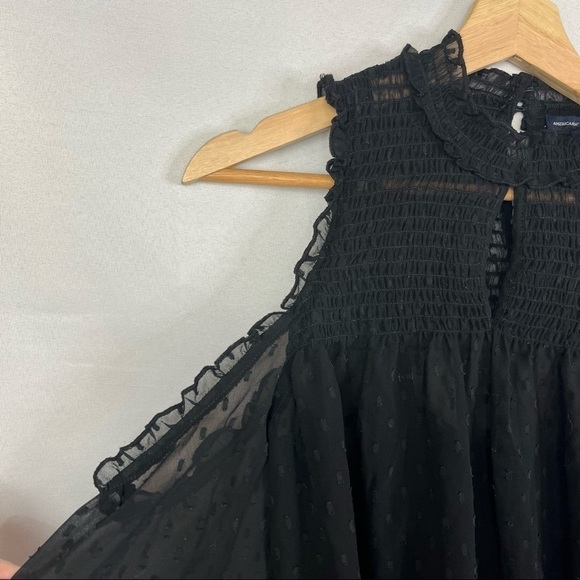 American Eagle AEO Black High Neck Swiss Dot Cold Shoulder Long Sleeve Blouse M - Picture 4 of 5